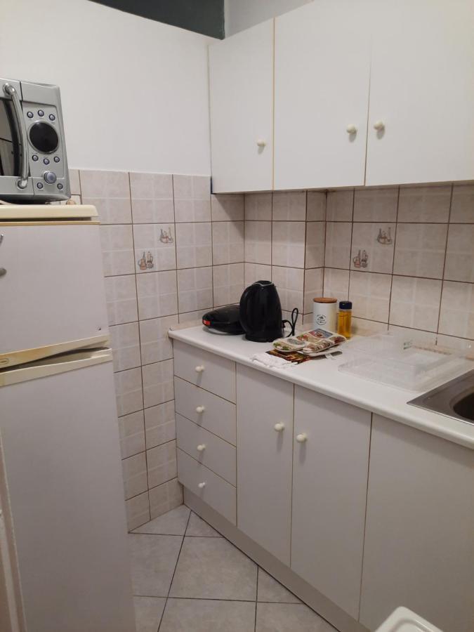 アテネLousi Houseアパートメント エクステリア 写真